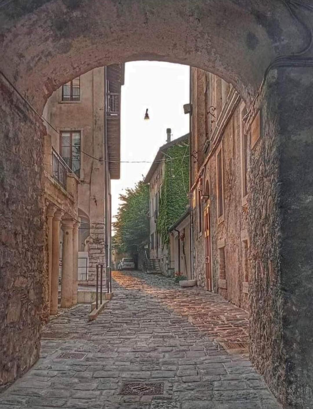 Via Mezzaterra 10 Daire Feltre Dış mekan fotoğraf