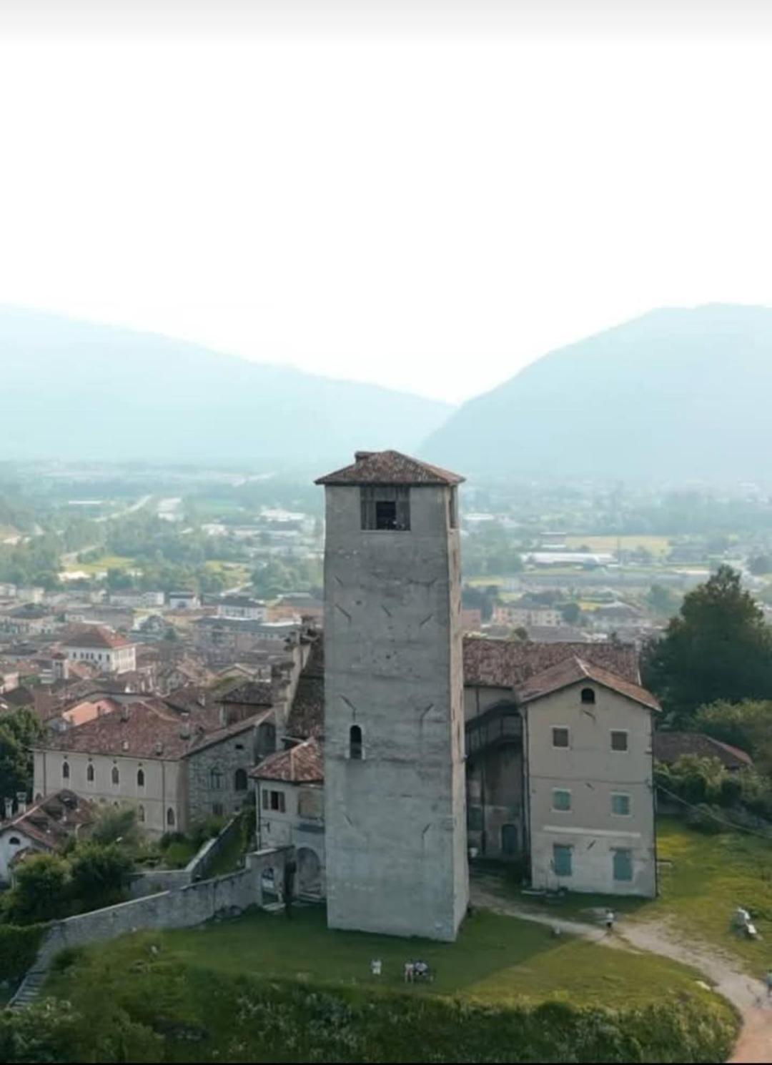 Via Mezzaterra 10 Daire Feltre Dış mekan fotoğraf
